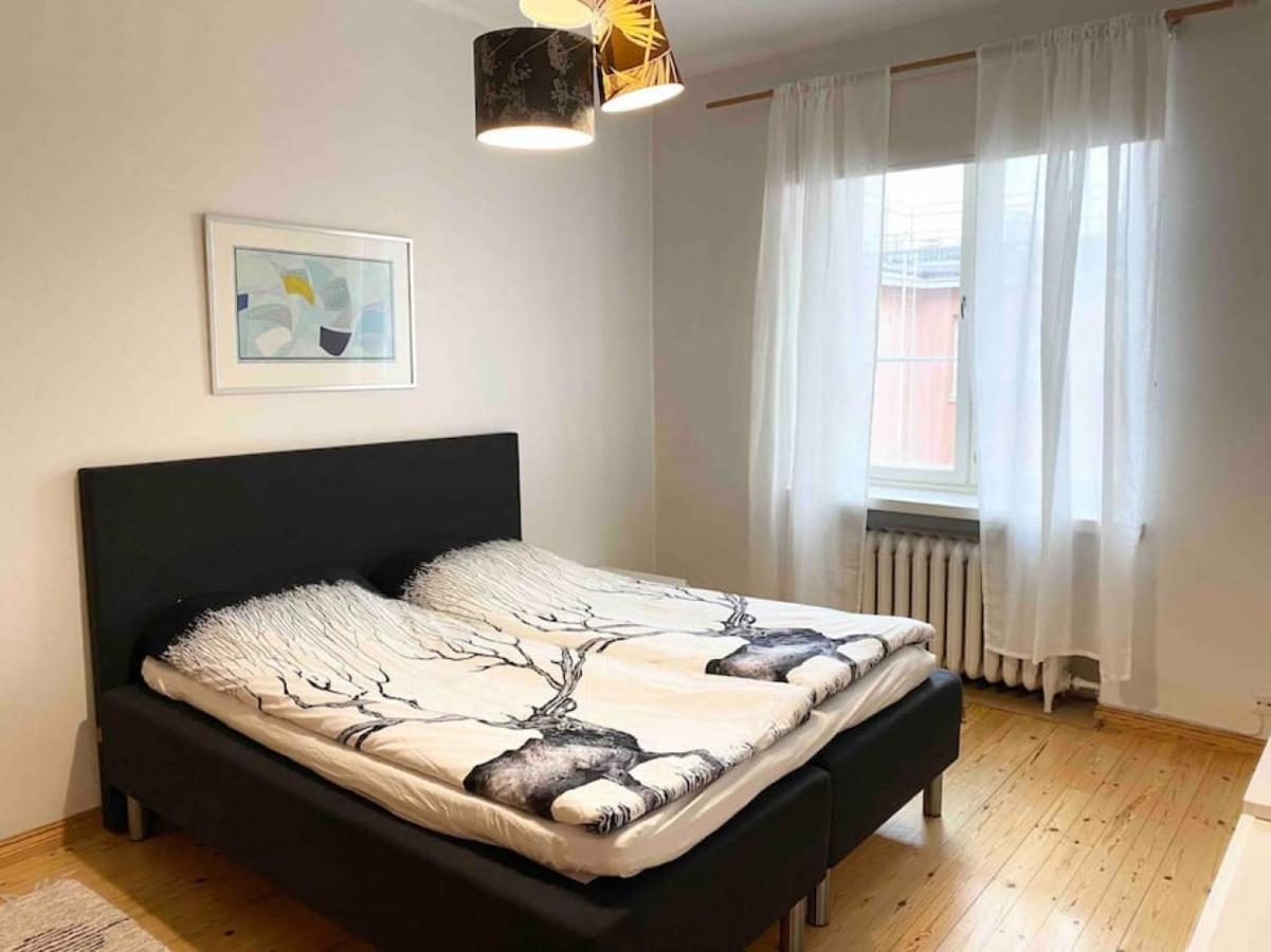Ullanlinna Big Apartment In The Heart Of Helsinki Bagian luar foto
